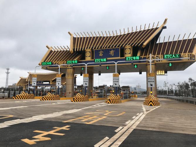 云嶺篩分記：銀星方形搖擺篩與云南針狀焦的品質(zhì)同行